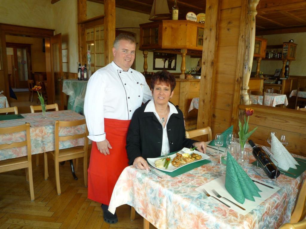 Hotel Restaurant Jura Kerzers Exterior foto